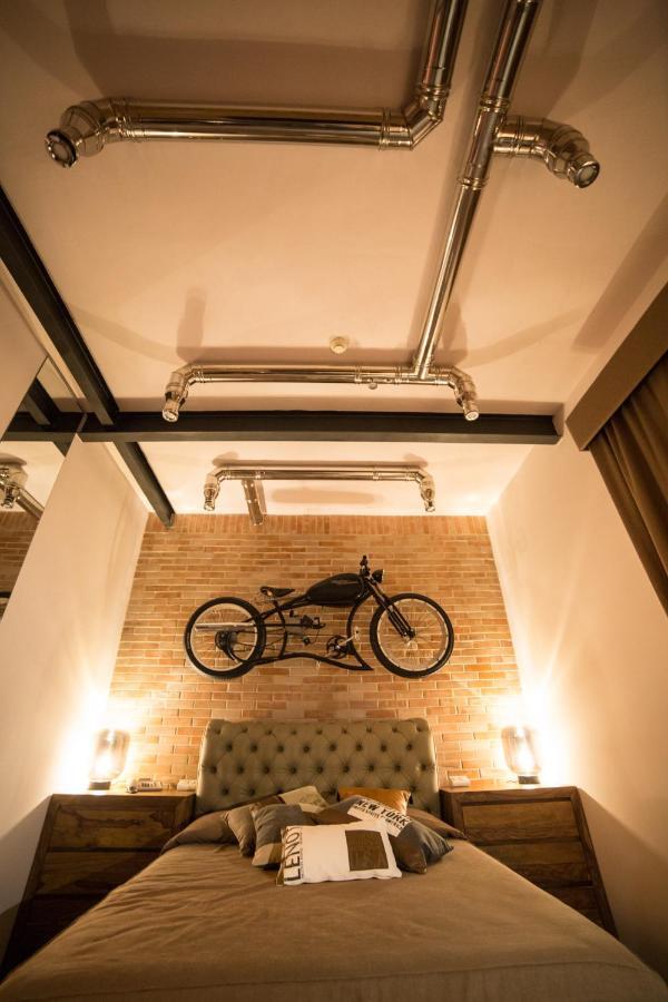 Al Boschetto Hotel กัสเตลโวลตูร์โน ภายนอก รูปภาพ