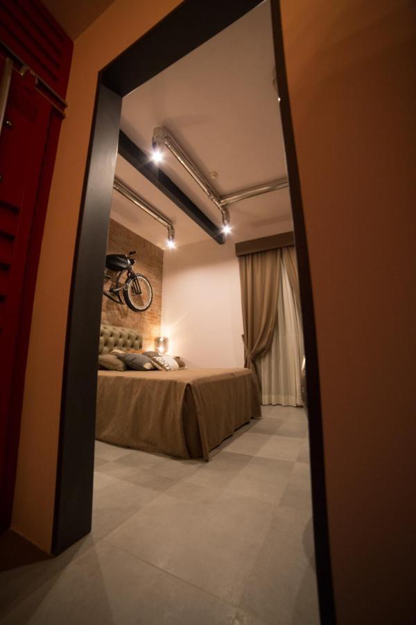 Al Boschetto Hotel กัสเตลโวลตูร์โน ภายนอก รูปภาพ